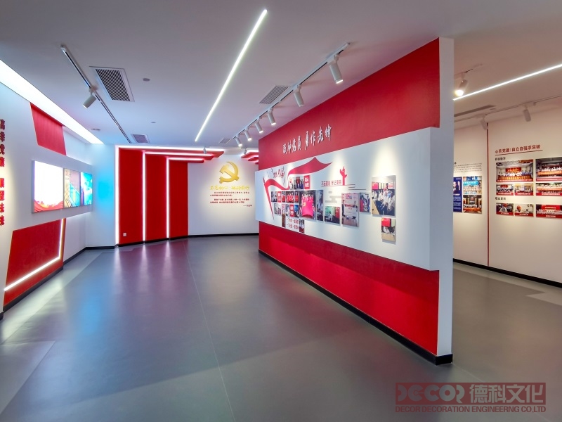 革命老區(qū)紅色展館怎樣設(shè)計符合現(xiàn)代審美的革命主題建筑？